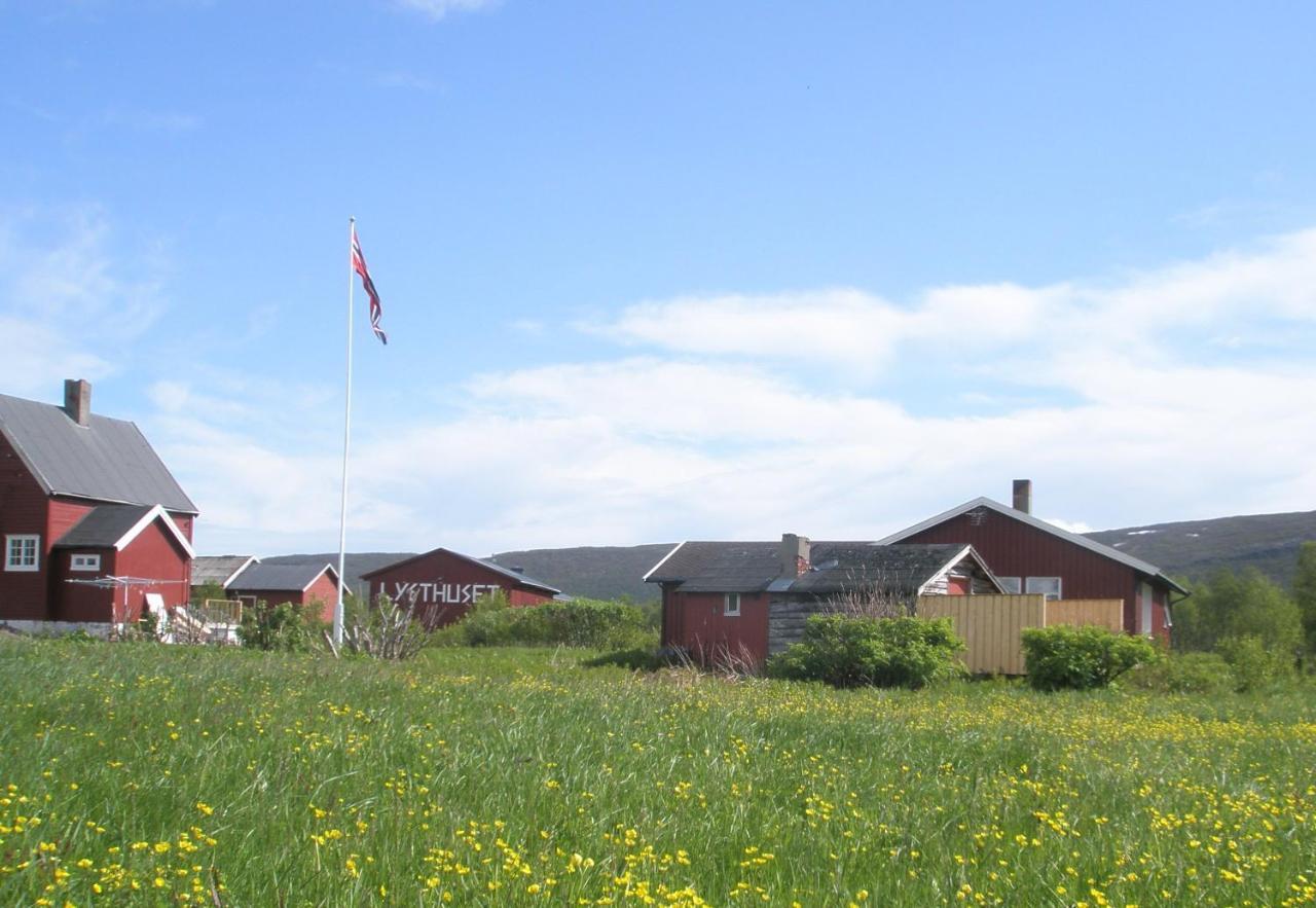 Austertana Varanger Kite Camp מראה חיצוני תמונה